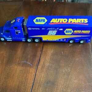 Napa 2010 Race Car Transporter Martin Truex Jr. First Gear Limited Edition